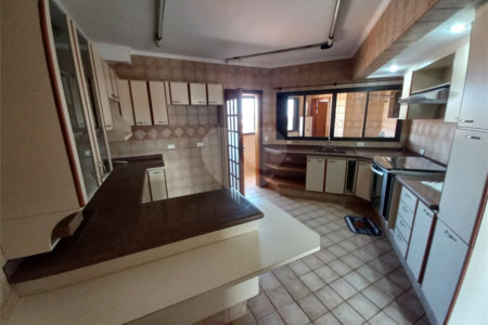 Duplex no Edifício Acapulco.