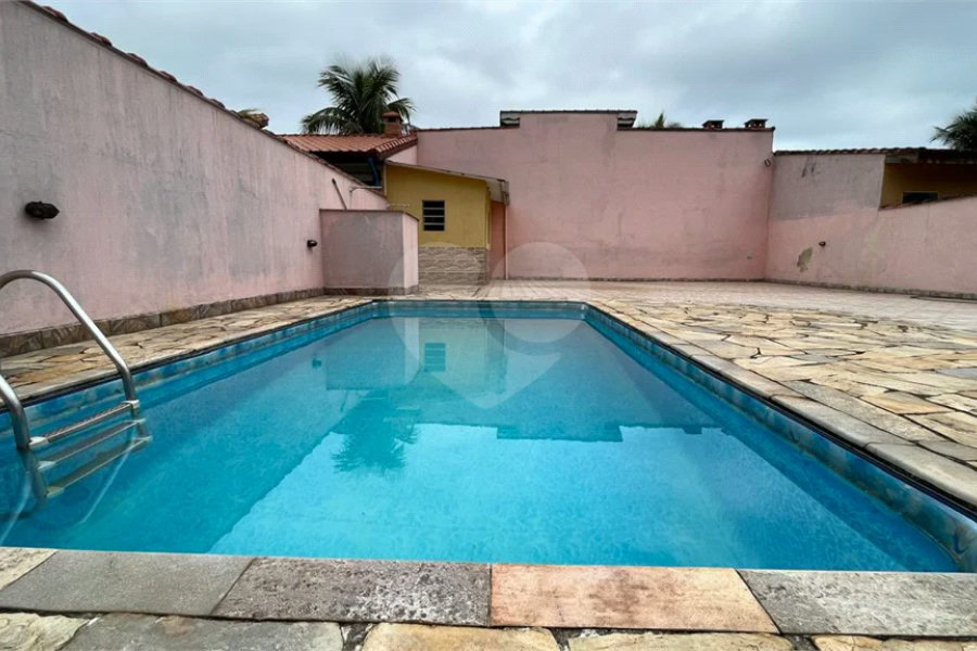 Casa à venda com 3 quartos, sendo 1 suíte,  em Morada da Praia, Bertioga, SP