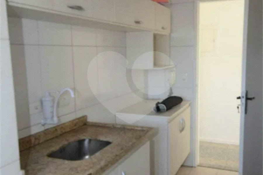 Apartamento à venda com 2 quartos, sendo 1 suíte, em Vila Parque Jabaquara, São Paulo, SP