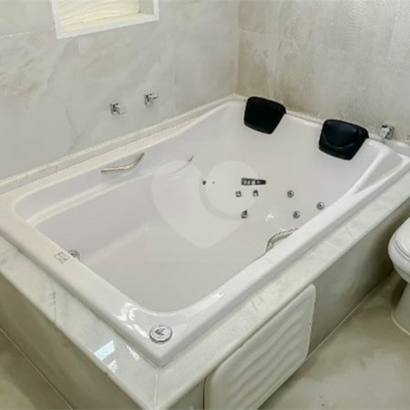 Apartamento com 260m² à venda na Av. Paes de Barros - Recém reformado 100% - Impecável.