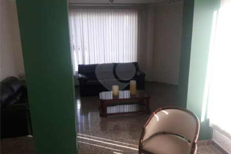 Vendo Excelente apartamento no Centro de São Carlos SP
