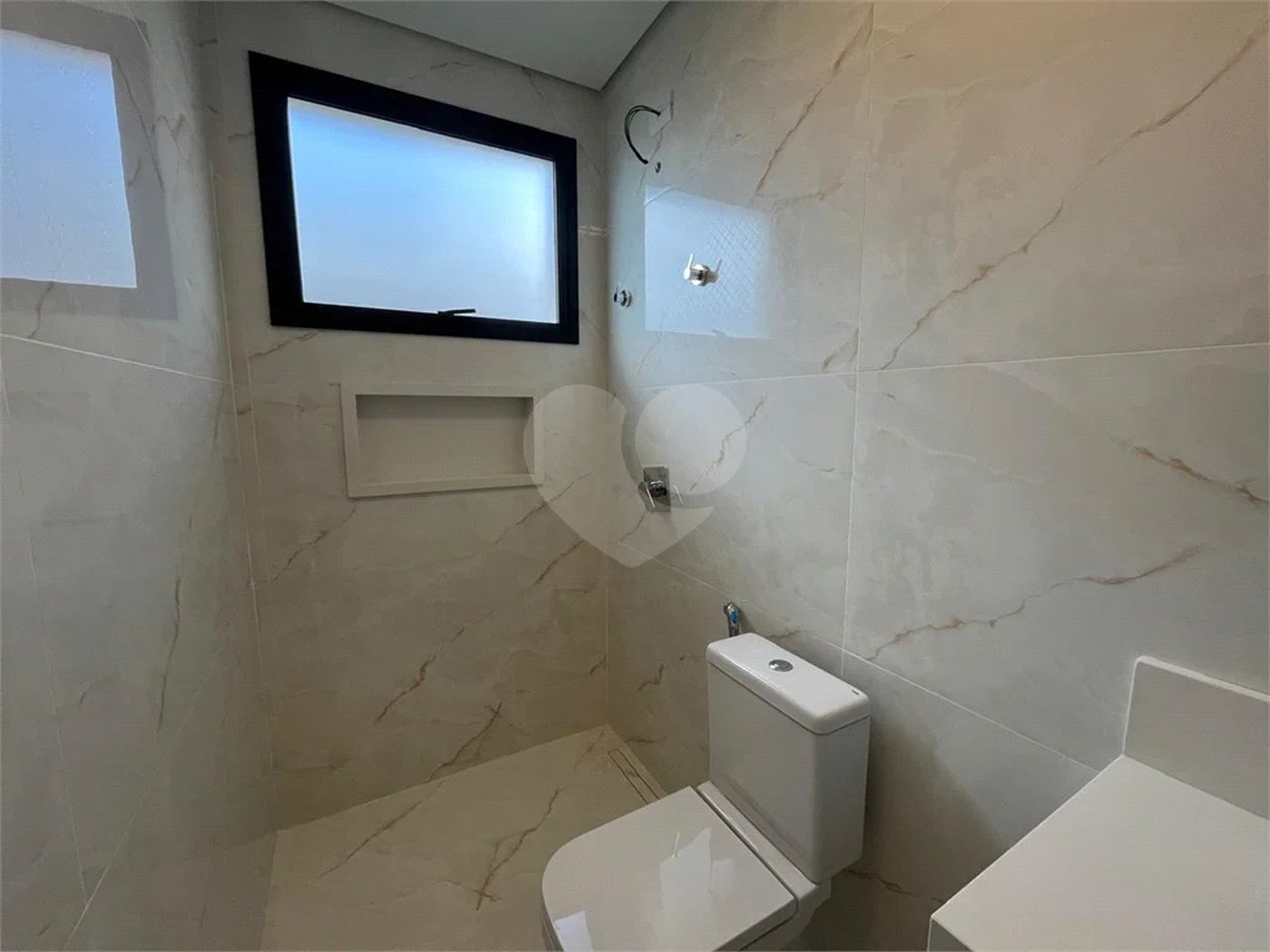 Excelente Casa Plana no Condomínio Bela Vista