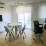 Otima sala comercial com sacada e uma vaga para auto no Nova América Office em Santo Amaro.