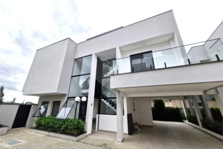 Casa à venda com 4 suítes no condomínio Belvedere Prudência, São Paulo - SP