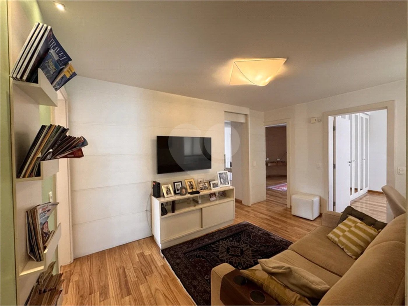 Higienópolis: Apartamento de 350 m2, 4 suítes, 5 vagas.