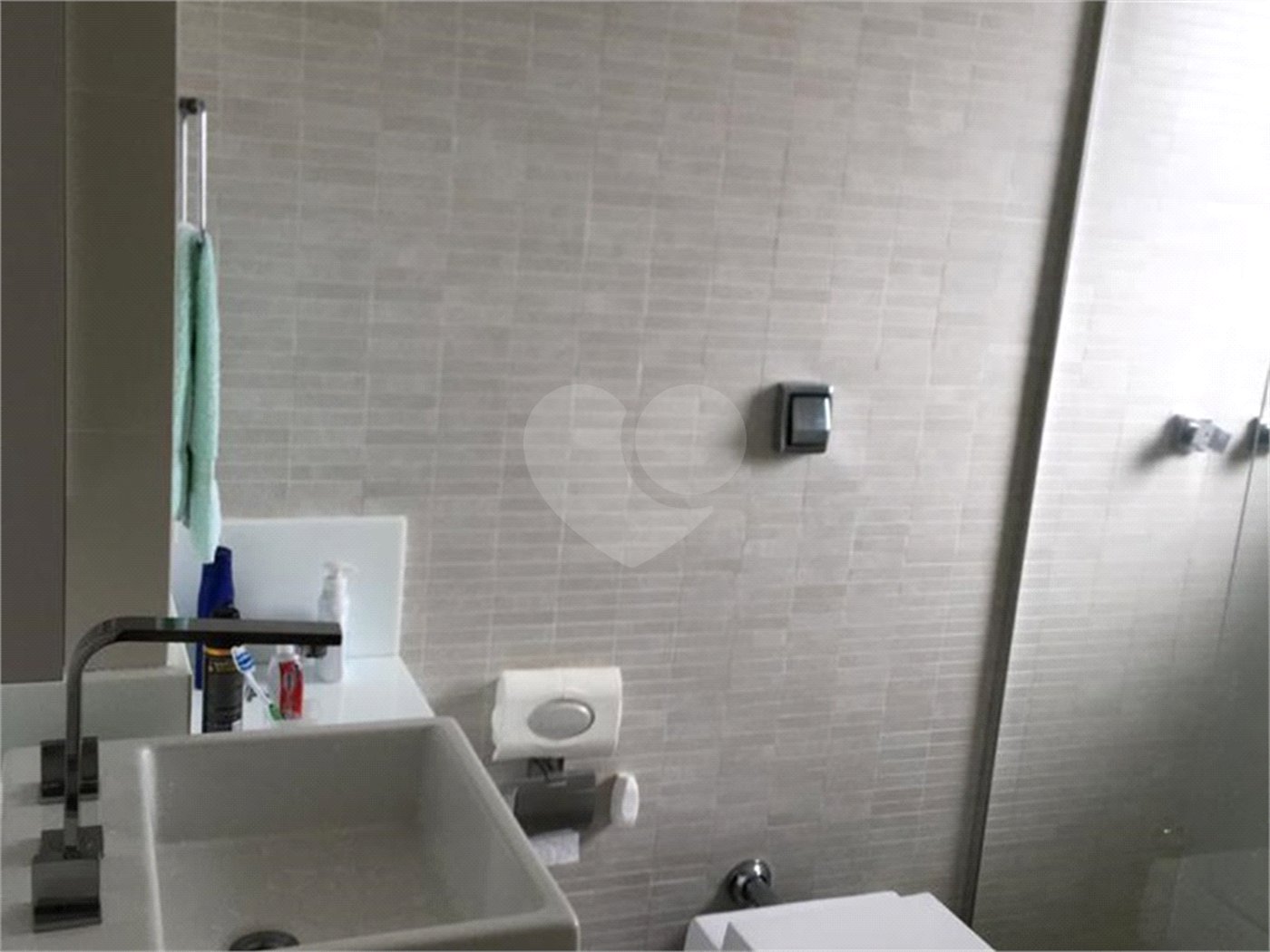 Apartamento para venda Alto de Santana com 220 m² de área primativa.