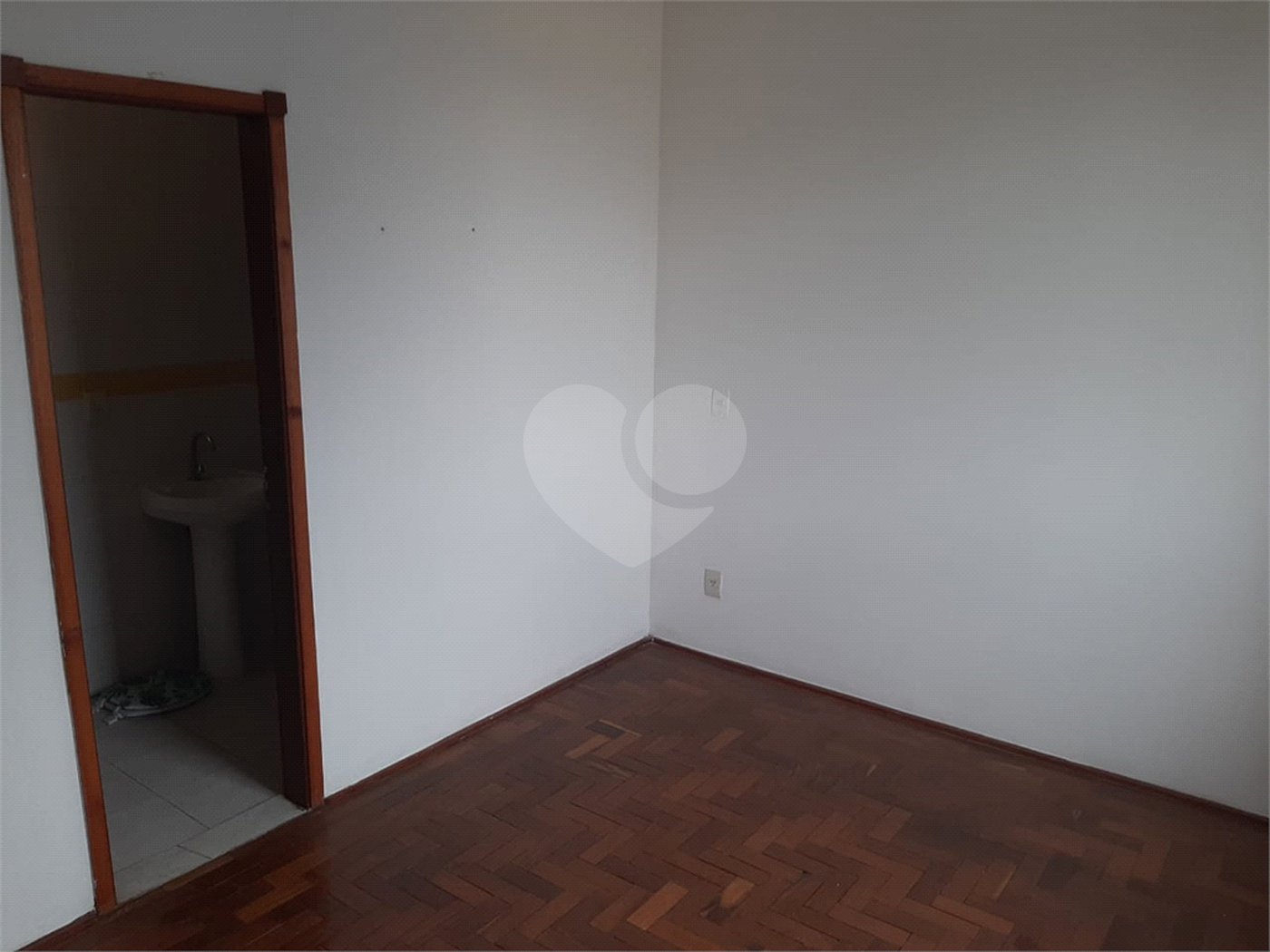 Apartamento á venda -Centro