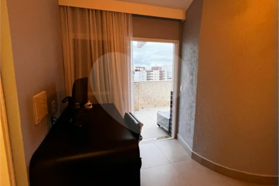 Cobertura à venda com 2 quartos, sendo 1 suíte, em Riviera de São Lourenço, Bertioga, SP