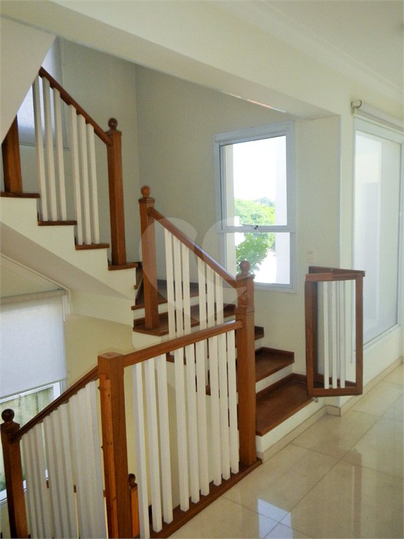 Casa à venda na Saúde c/293m2 - 4 Suítes/4 Salas/3 Vagas na garagem