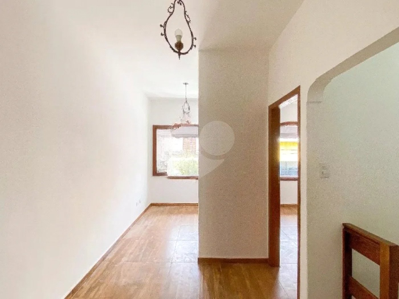 Sobrado com 400m² , 3 dormitórios , sendo 2 suítes , 3 vagas , à venda no centro de Santo André.