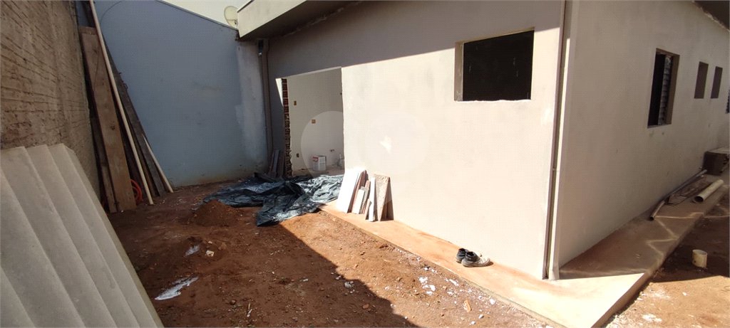 Casa à Venda no bairro Parque dos Flamboyants em São Carlos/SP
