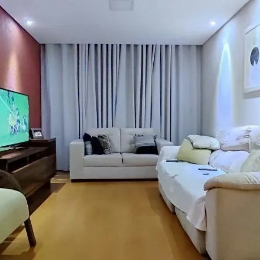 Sobrado à venda com 3 quartos, sendo 1 suíte, em Vila Indiana, São Paulo, SP
