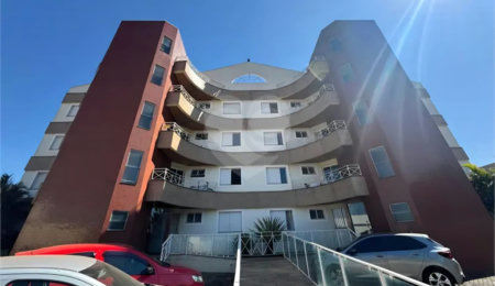 Apartamento à venda com 2 quartos, sendo 1 suíte,  em Parque Santa Marta, São Carlos, SP