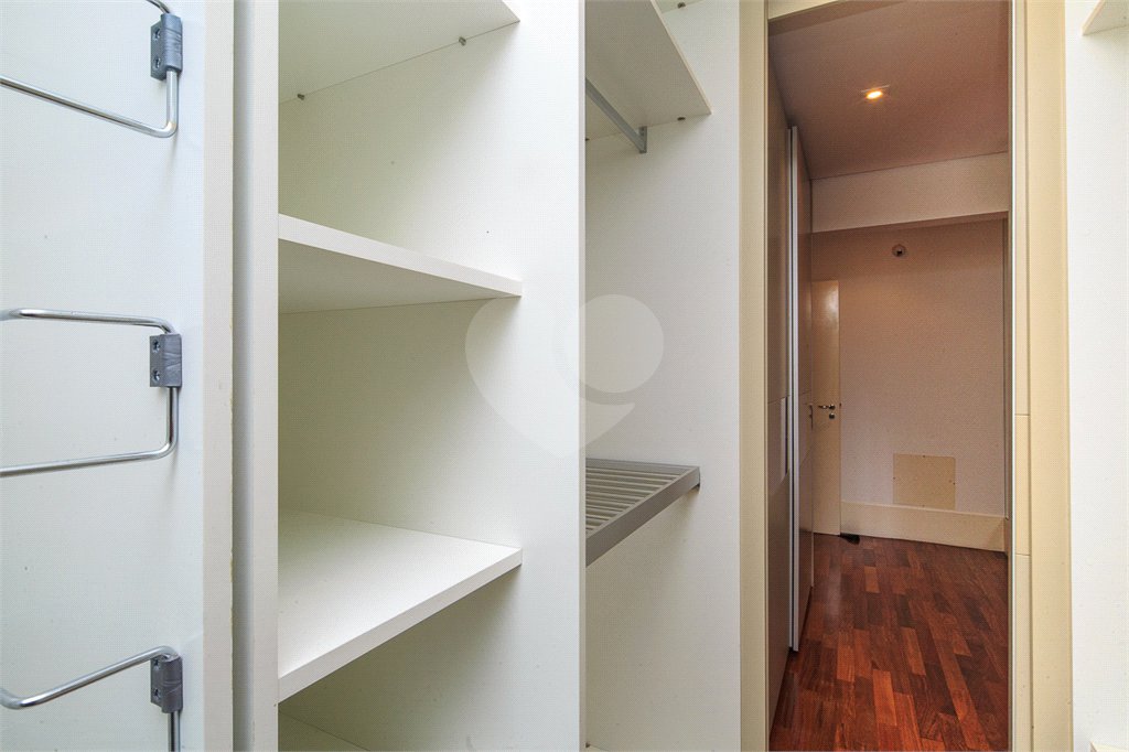 Apartamento à venda com 4 suítes em Alto da Boa Vista, São Paulo, SP