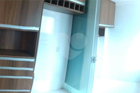 Apartamento no Res. Spazio Mont Royal