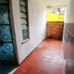 CASA Á VENDA EM SANTÍSSIMO ,ESTRADA DA POSSE ..