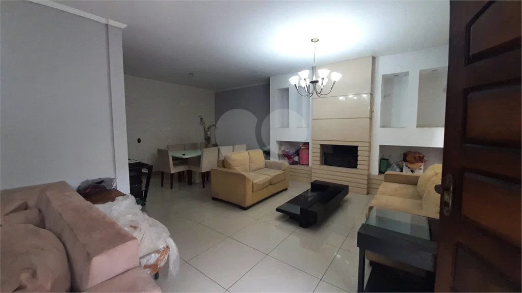 Vende-se Casa incrível no Jardim Prudência!