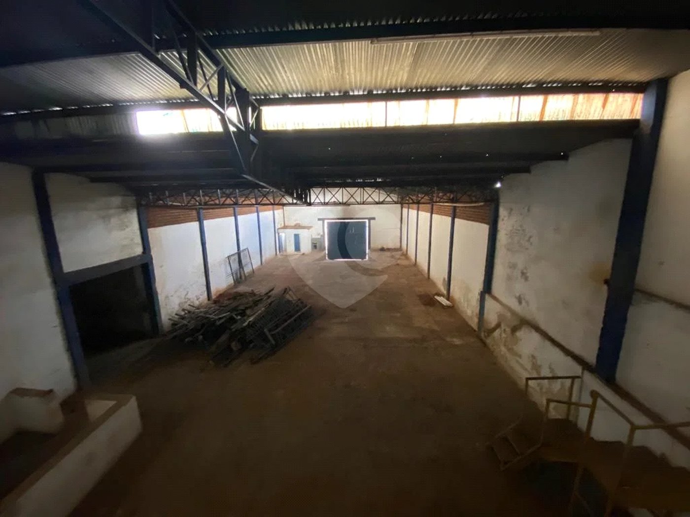 Terreno e Barracão comercial à venda ou locação, no bairro Santa Rosa - Piracicaba/SP.