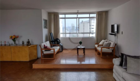Apartamento à venda com 3 quartos, sendo 1 suíte, em Parque da Mooca, São Paulo, SP