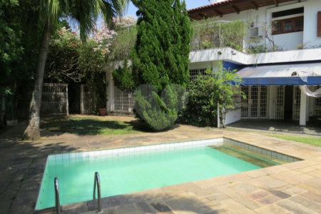 Casa de Vila à venda com 4 suítes em Morumbi, São Paulo, SP