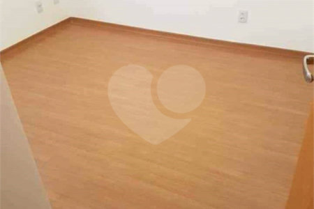 Apartamento no Condomínio Monte Stella