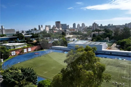 Apartamento á venda - Santo Amaro