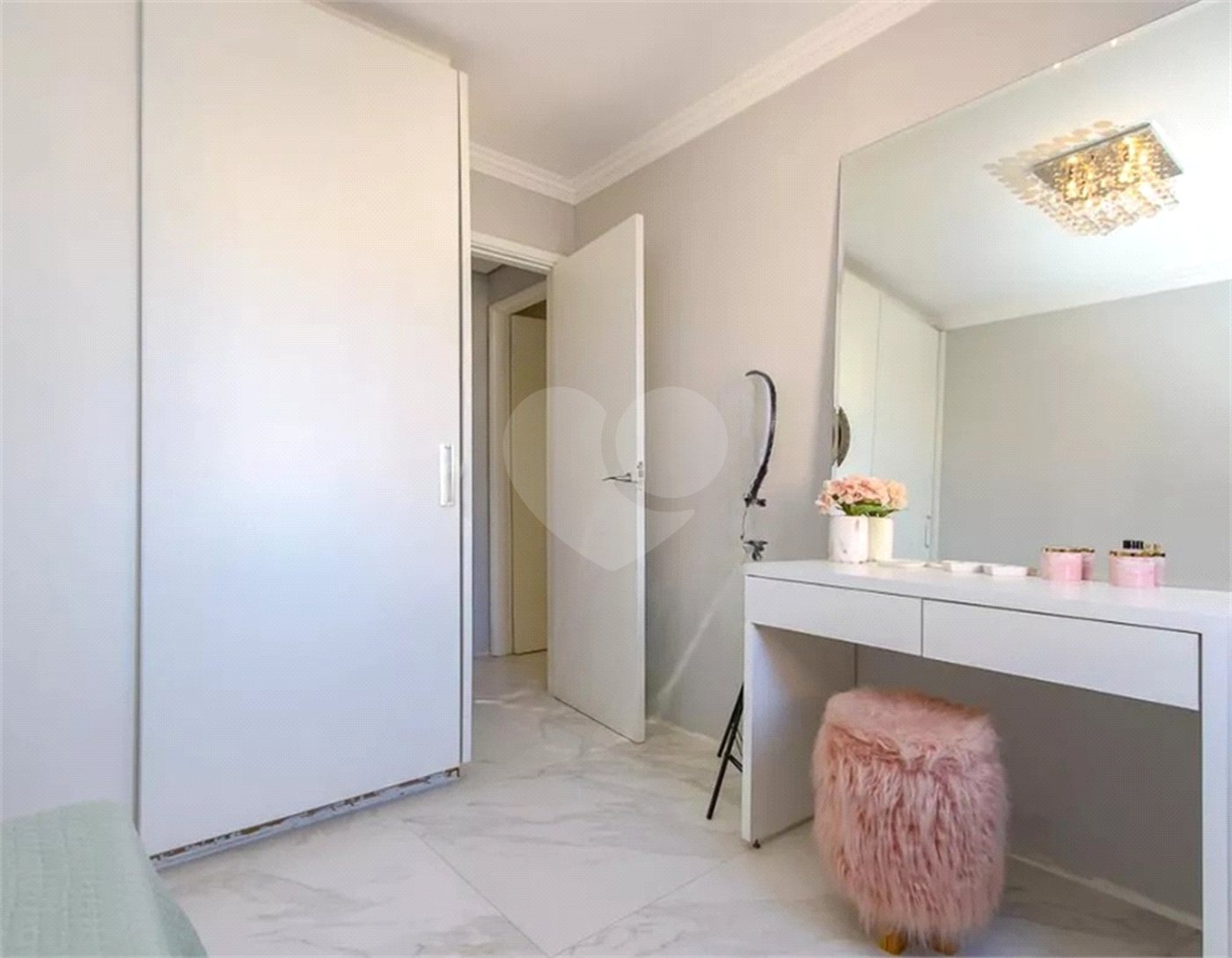 Apartamento reformado a venda no Alto da Boa Vista