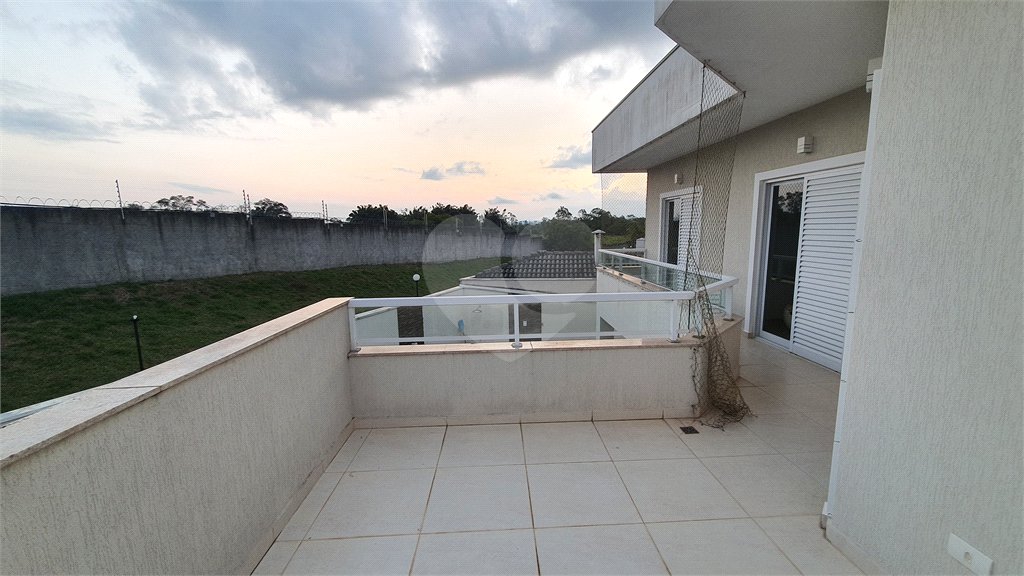 CASA A VENDA NO URBANOVA COM 390M², 5 DORMITORIOS, 6 BANHEIROS, PISCINA, 3 VAGAS, Sjc