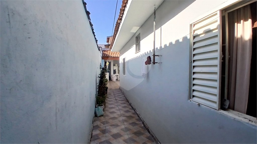 Casa à venda na região do Santa Felícia.