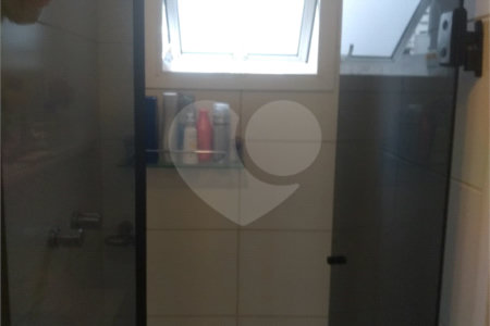 Apartamento 82 m² com varanda 2 dormitórios sendo 1 suítes 1 vaga.
