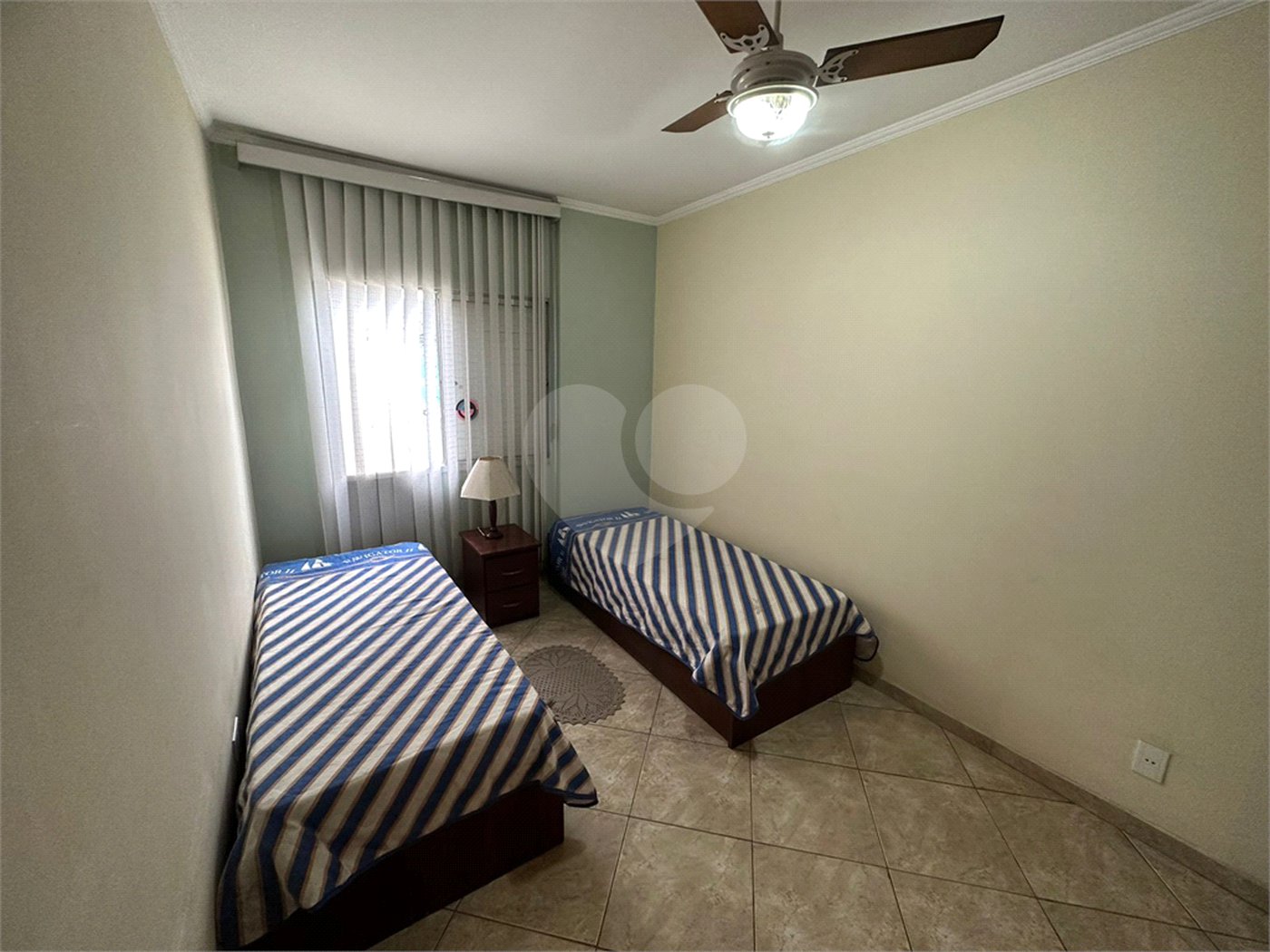 Apartamento para venda na Praia da Enseada em Guarujá/SP.