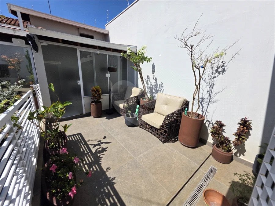 Casa térrea 3 dormitórios com piscina e área Gourmet à venda São Carlos
