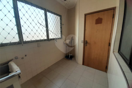 Apartamento à Venda no Edifício João Malagutti – 3 Dormitórios, 132m², Vista Maravilhosa!