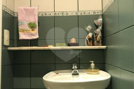 Apartamento de 2 quartos à venda na Aclimação