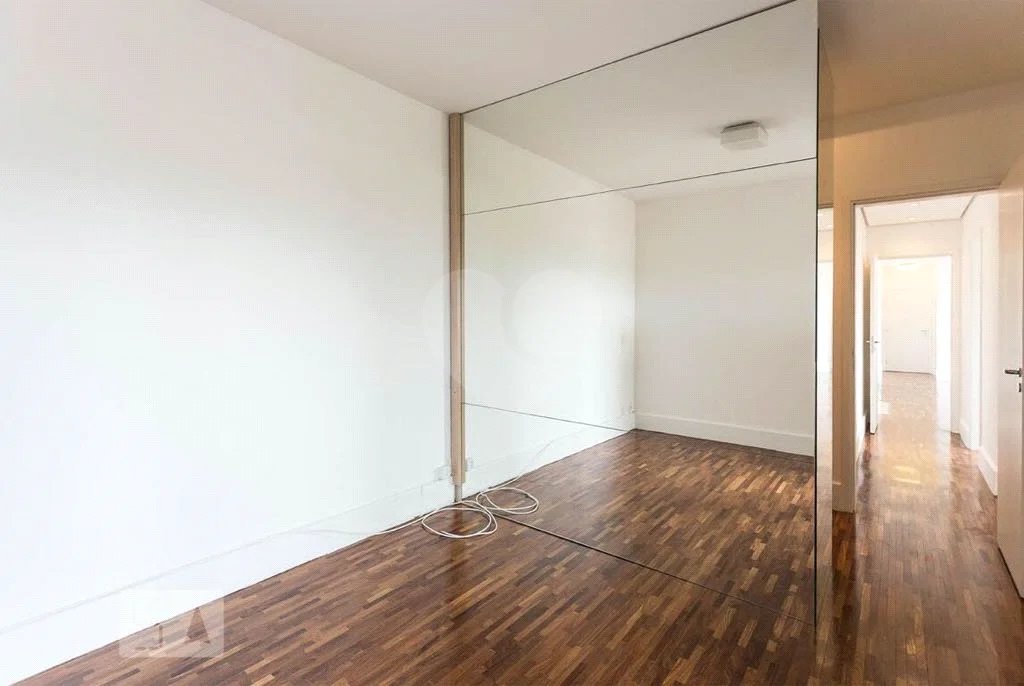 Apartamento à venda com 3 quartos, sendo 1 suíte, em Brooklin, São Paulo, SP