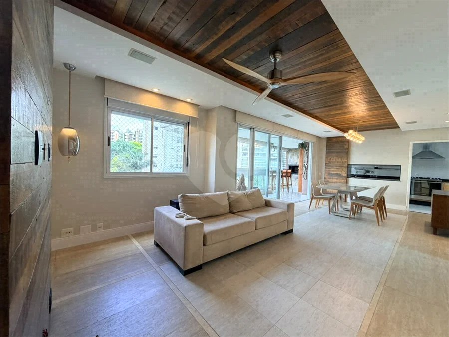 Apartamento à venda com 3 suítes em Vila Mariana, São Paulo, SP