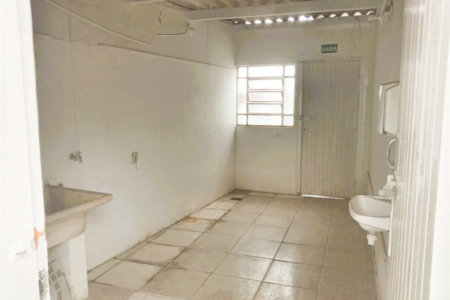 Casa à venda ou para alugar com 7 quartos, sendo 2 suítes,  em Jardim Peri Peri, São Paulo, SP