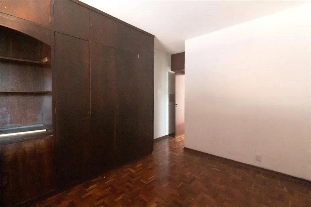 Casa à venda com 3 quartos, sendo 1 suíte,  em Vila Sônia, São Paulo, SP