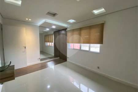 Casa à venda no Jardim Aida, com 137 m²