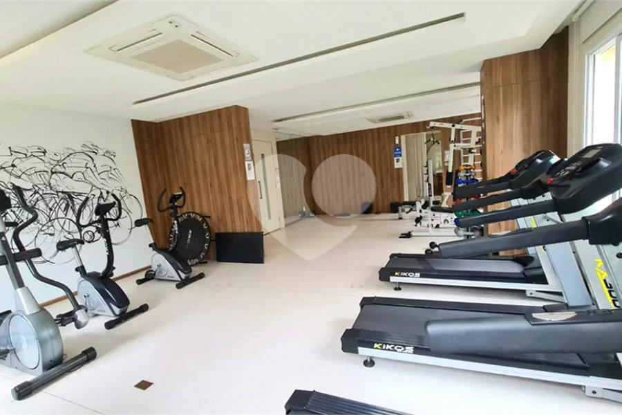Apartamento em Pinheiros.