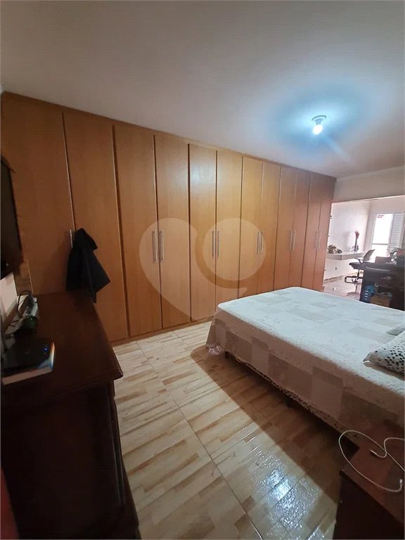 Casa térrea em Pirituba com 30 vagas!!!