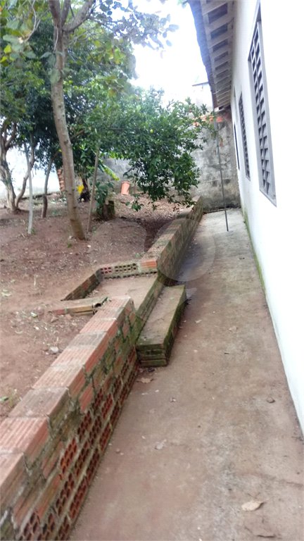 Terreno com 586,00 m² de área total na Vila Costa do Sol.