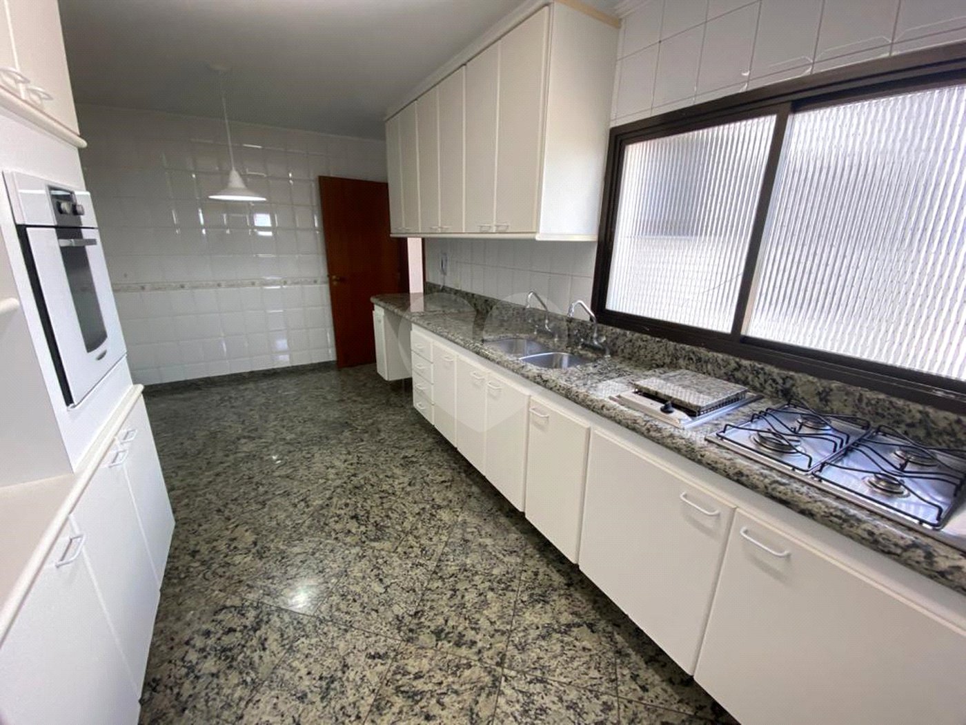 Apartamento com 4 dormitórios , sendo 1 suíte , 2 vagas , à venda na Moóca.