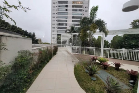 Apartamento à venda com 3 quartos, sendo 2 suítes, em Cambuci, São Paulo, SP