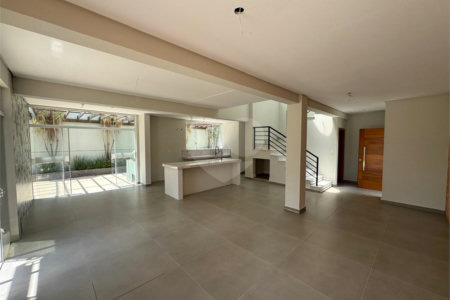 Casa a venda no Damha II