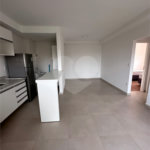 Apartamento Mobiliado de 2 Dormitórios com Suíte no Edifício Valentina Park Venda