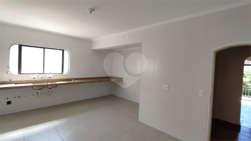 Apartamento de 3 dormitórios à Venda - Jardim Bethânia