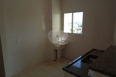 Apartamento com 2 dormitórios.