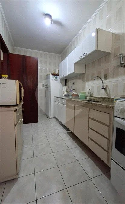 APARTAMENTO LINDINHO, PLANTA EXCELENTE, LOCALIZAÇÃO IMPAR. ( JD. GUILHERMINA ).
