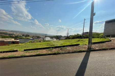 Terreno no Prolongamento Jardim das Torres